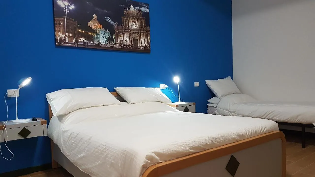 Bed & Breakfast La Casa del Viaggiatore Aeroporto di Catania Fontana Rossa