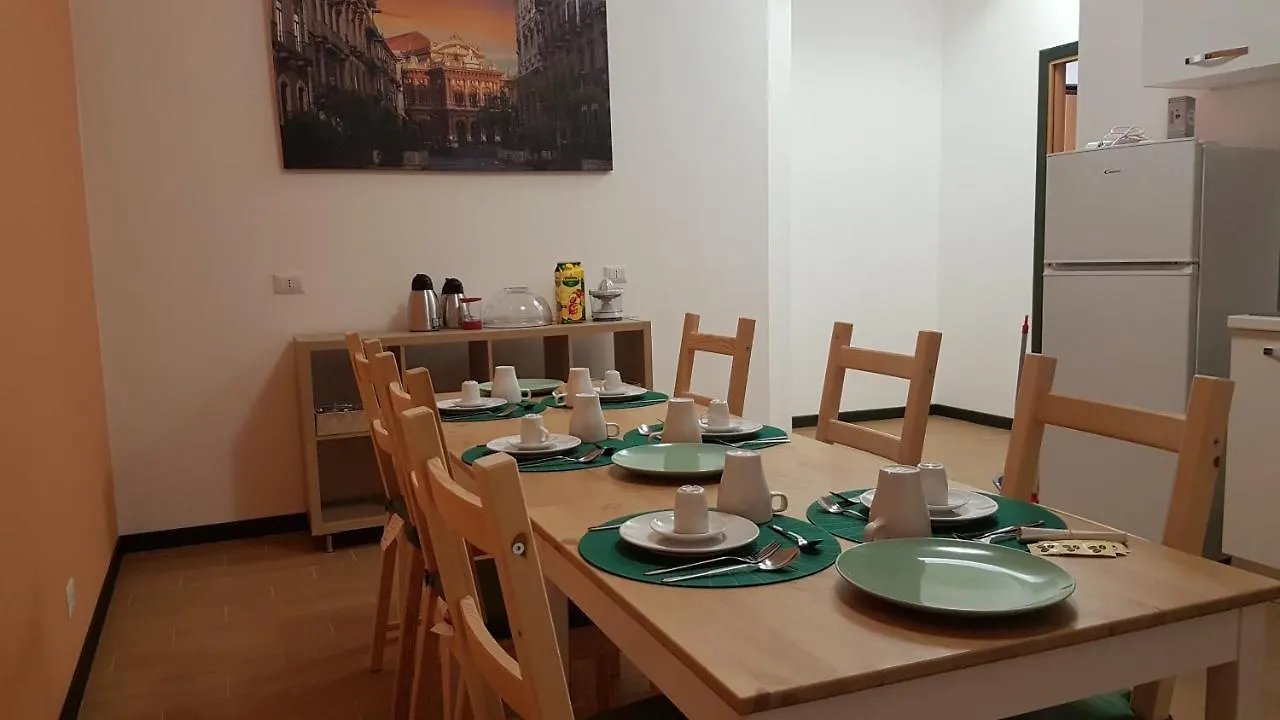 קטאניה La Casa Del Viaggiatore
